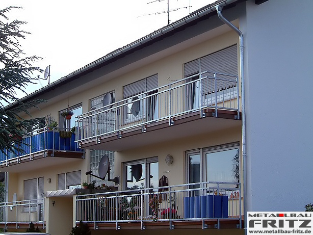 Balkongelnder 01-02  -  (c) by Metallbau Fritz