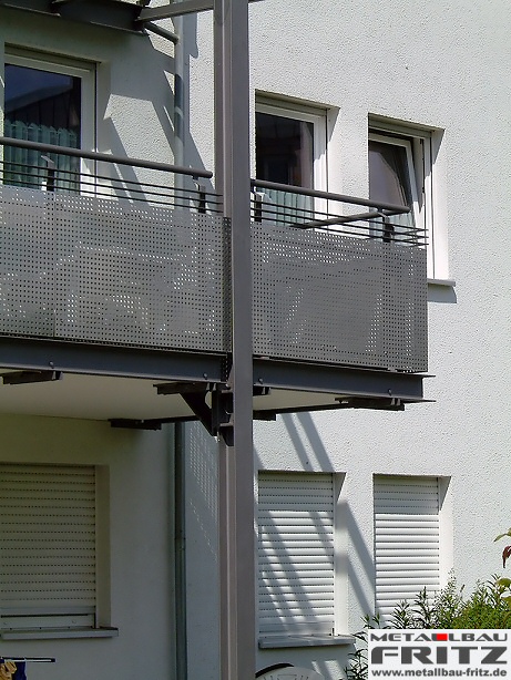 Balkongelnder 07-03  -  (c) by Metallbau Fritz