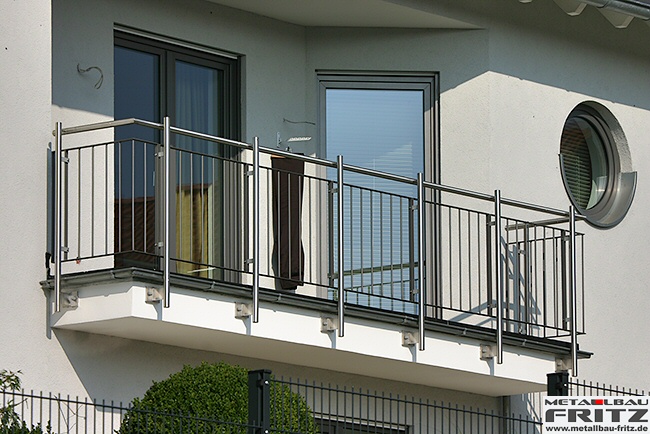 Balkongelnder 08-09  -  (c) by Metallbau Fritz