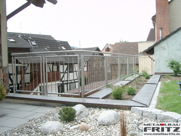 Edelstahl Balkongelnder 14-02  -  (c) by Metallbau Fritz
