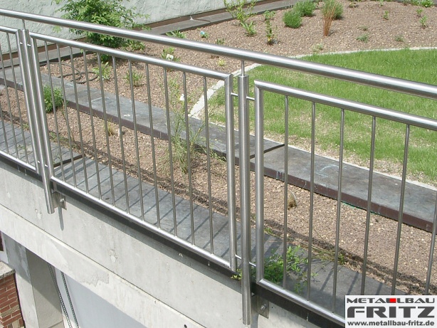 Edelstahl Balkongelnder 14-05  -  (c) by Metallbau Fritz
