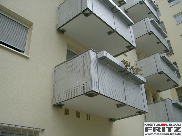 Balkongelnder 15-05  -  (c) by Metallbau Fritz
