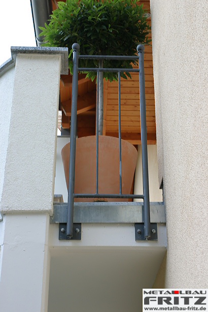 Balkongelnder 17-03  -  (c) by Metallbau Fritz