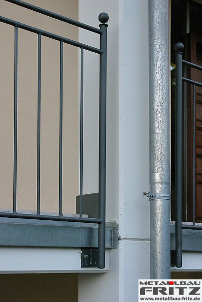 Balkongelnder 17-05  -  (c) by Metallbau Fritz