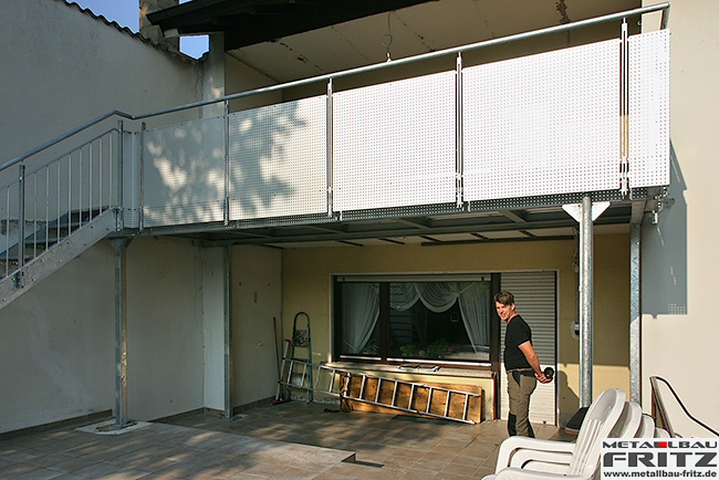Balkon / Stahlbalkon 24-03  -  (c) by Metallbau Fritz