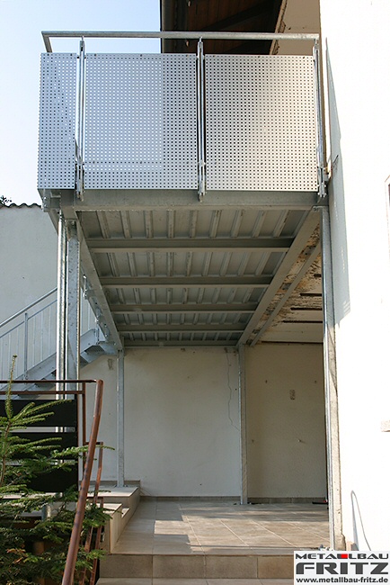 Balkon / Stahlbalkon 24-06  -  (c) by Metallbau Fritz