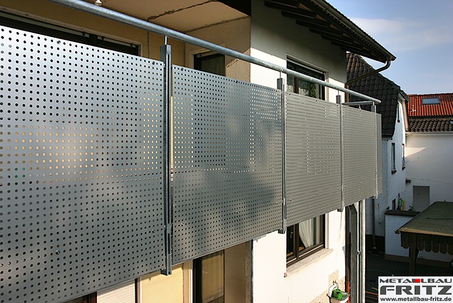 Balkon / Stahlbalkon 24-11  -  (c) by Metallbau Fritz