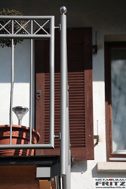 Balkon / Balkongelnder 28-11  -  (c) by Metallbau Fritz