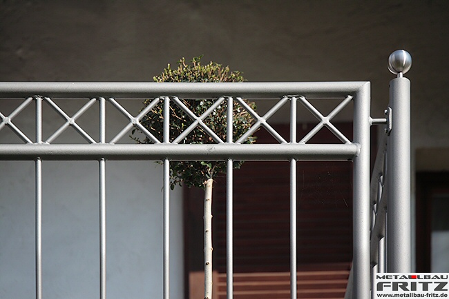 Balkon / Balkongelnder 28-12  -  (c) by Metallbau Fritz