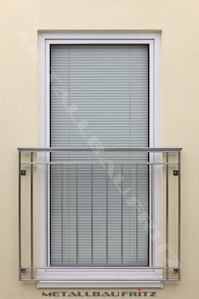 Franzsischer Balkon 50-06  -  (c) by Metallbau Fritz