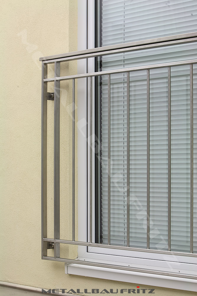 Franzsischer Balkon 50-08  -  (c) by Metallbau Fritz