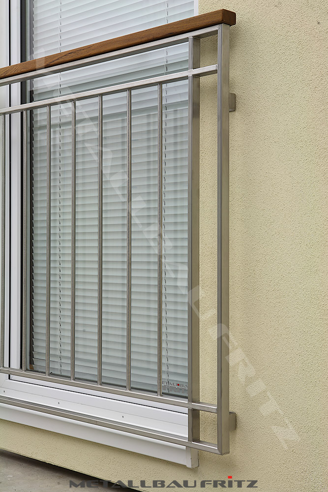 Franzsischer Balkon 50-14  -  (c) by Metallbau Fritz
