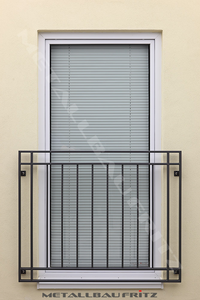 Franzsischer Balkon 50-21  -  (c) by Metallbau Fritz