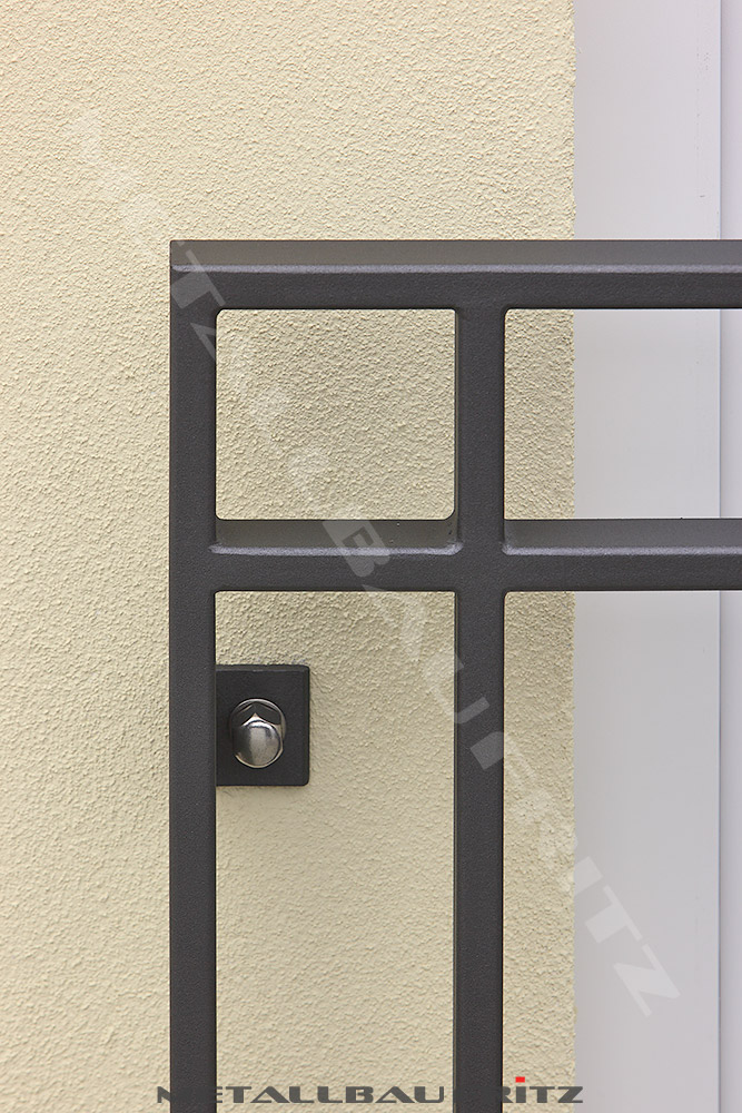 Franzsischer Balkon 50-25  -  (c) by Metallbau Fritz