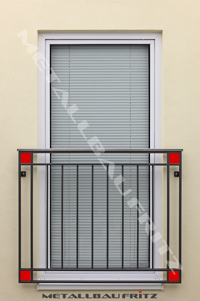 Franzsischer Balkon 50-92  -  (c) by Metallbau Fritz