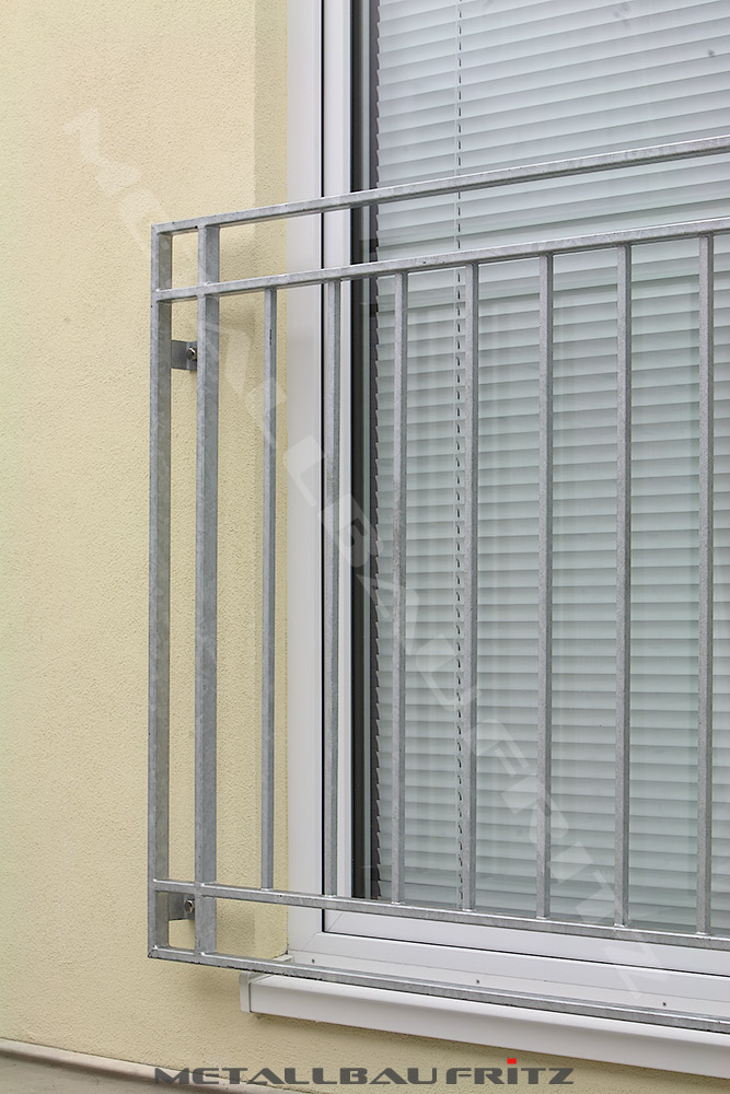 Franzsischer Balkon 50-43  -  (c) by Metallbau Fritz