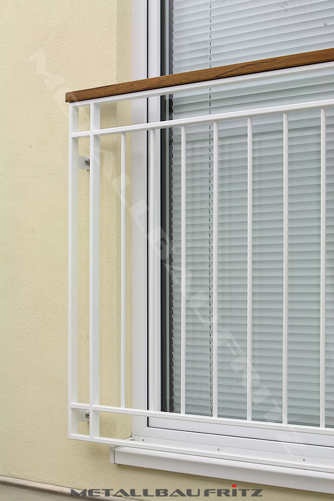 Franzsischer Balkon 50-73  -  (c) by Metallbau Fritz