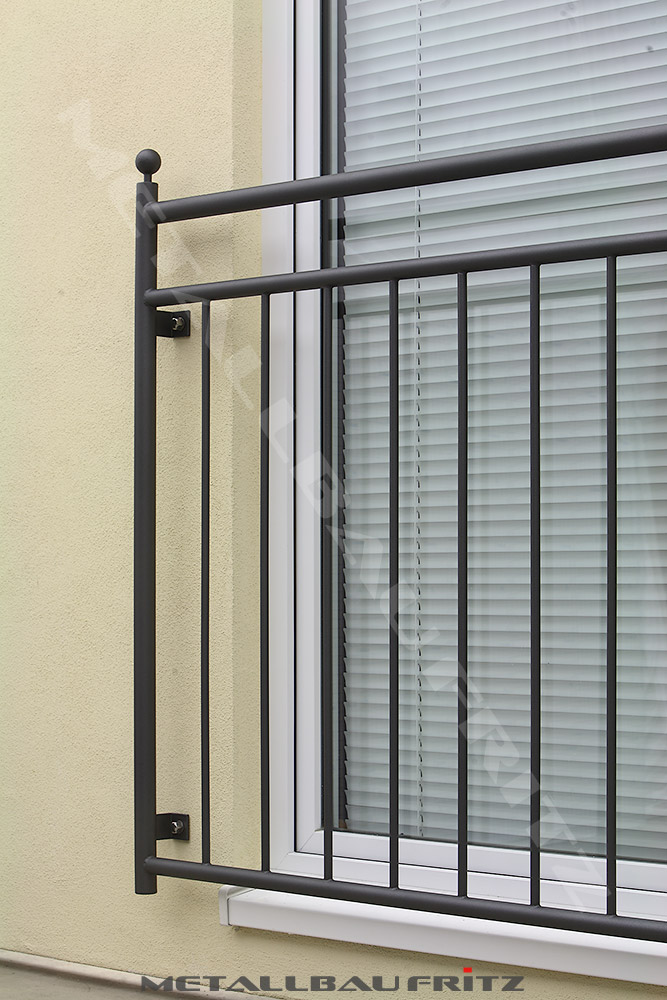 Franzsischer Balkon 52-03  -  (c) by Metallbau Fritz