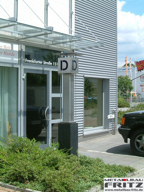 Klingelanlage 16-06  -  (c) by Metallbau Fritz